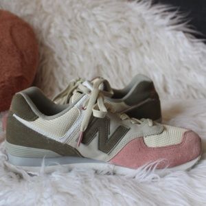 New Balance 574 women's sneakers